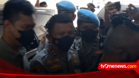 BREAKING NEWS: Irjen Ferdy Sambo Ditangkap Sabtu Malam, Mabes Polri ...