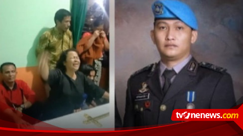 Peringati Hari Kematian Brigadir J Warga Dan Perkumpulan Hutabarat Gelar Aksi Lilin Di