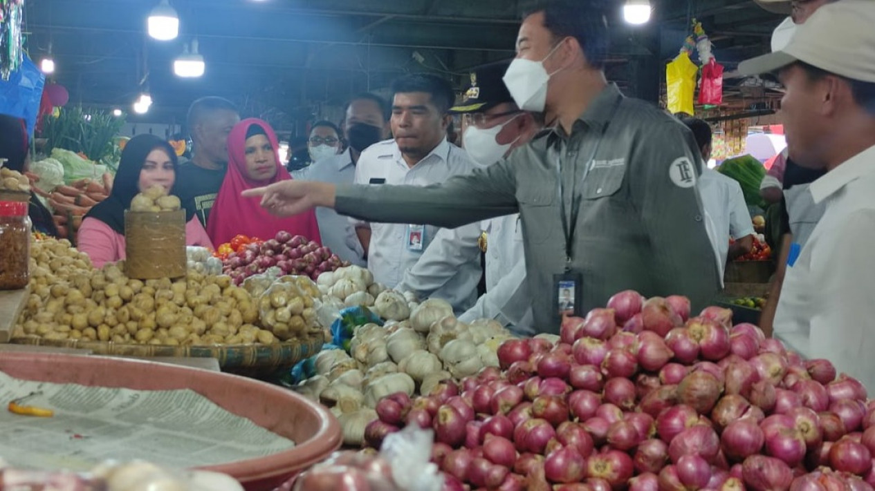 Produktifitas Komoditi Bawang Ternate Masih Kurang