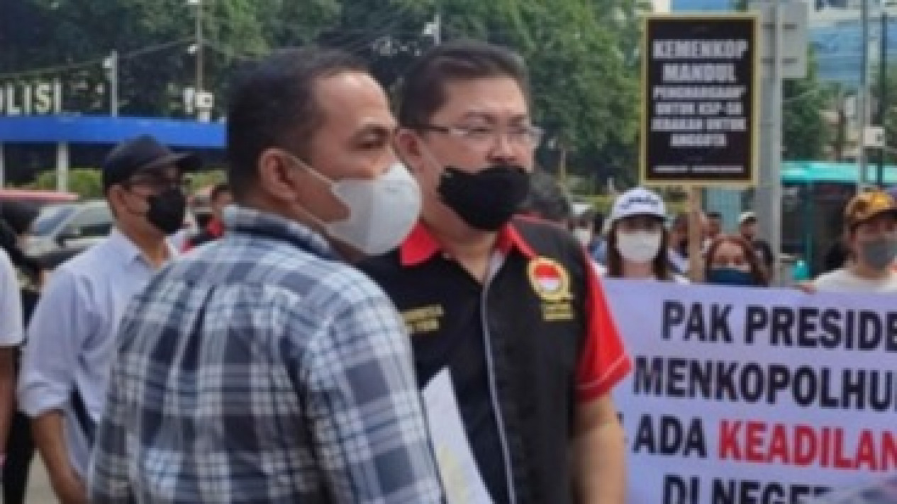 Pengacara Alvin Lim Dipolisikan Gegara Sebut Kejaksaan Sarang Mafia, Ini Respon Polda Metro Jaya
            - galeri foto