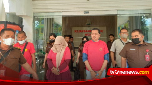 Gelapkan Emas Rp 1,8 M, Kejari Medan Tahan Eks Kacab Pegadaian Syariah ...