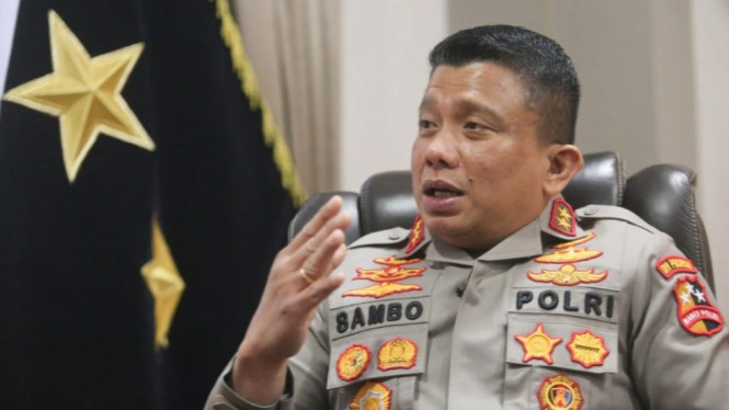 Eks Panglima TNI Ungkap Kemungkinan Ferdy Sambo Kembali Jadi Anggota Kepolisian Meski Telah Dipecat dengan Tidak Hormat
            - galeri foto