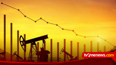 Minyak Berbalik Melemah Saat OPEC+ Pertimbangkan Pangkas Produksi