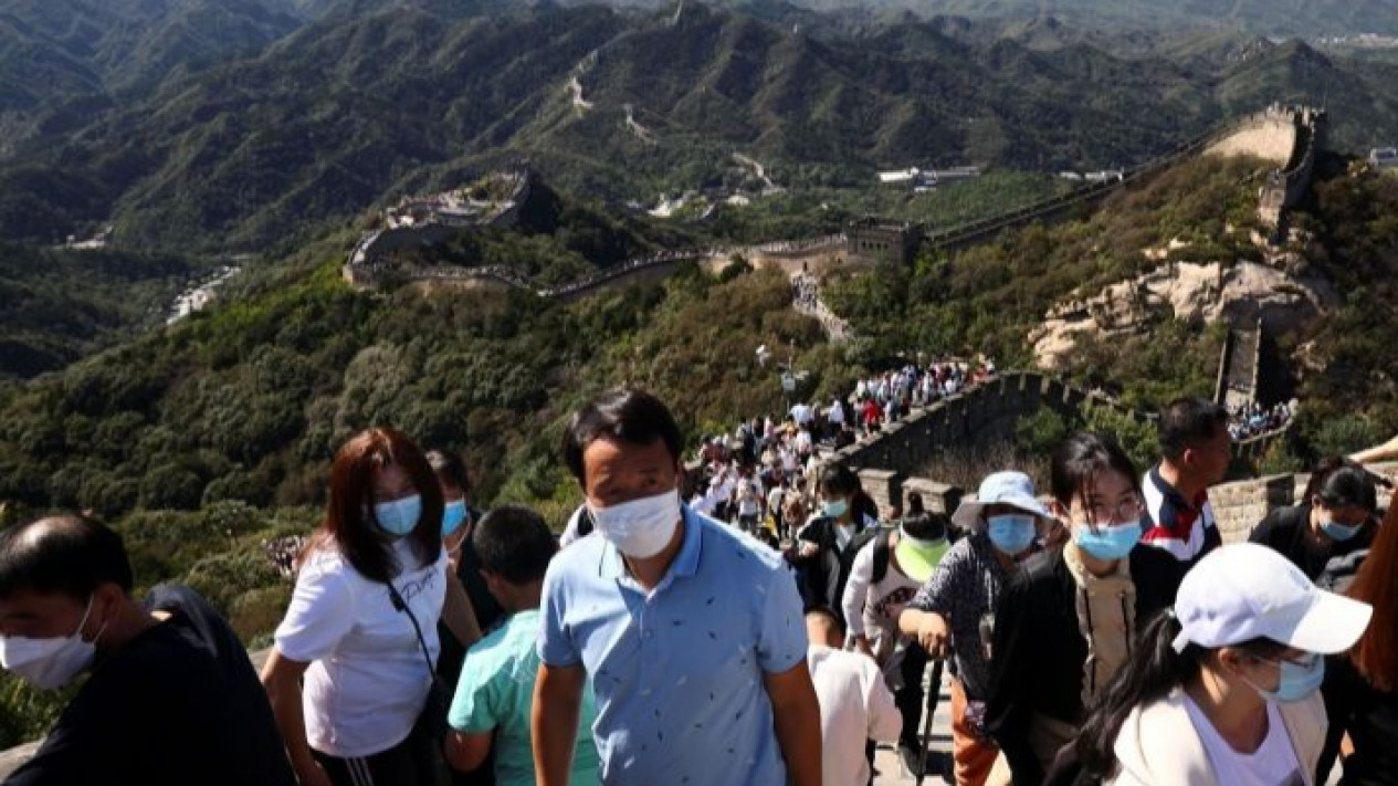 Libur Nasional Selama 7 Hari, China Peroleh Rp617 Triliun dari Wisatawan Domestik
            - galeri foto