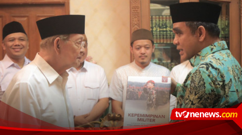 Peringatan Hari Santri, Jajaran Elit Pejabat Teras Partai Gerindra Datangi Pondok Pesantren Cipasung Sampaikan Pesan Prabowo?