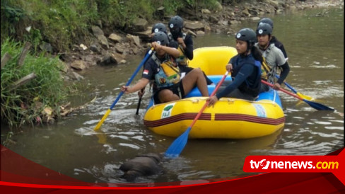 Sosok Mayat Pria Tanpa Identitas Ditemukan Mengambang Di Kali Cisadane Tangerang Polisi