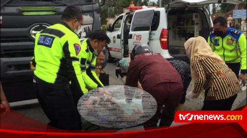 Terjebak di Area Blind Spot, Pengendara Motor di Purworejo Terseret