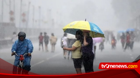 Masyakarat Dihimbau Waspada, BMKG Prakirakan Hujan Intensitas Ringan Hingga Lebat pada Sebagian Besar Kota Indonesia