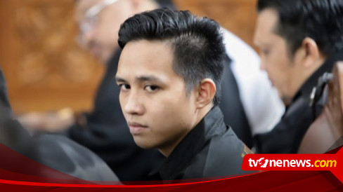 Berita Foto: Richard Eliezer, Ricky Rizal Dan Kuat Ma'ruf Hadiri Sidang ...