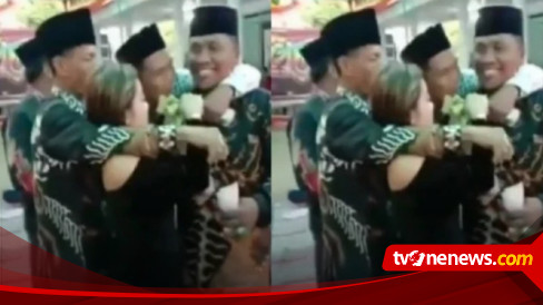 Viral! Video Bapak-Bapak Berpeci dan Sarungan Rebutan Nyawer Biduan Cantik