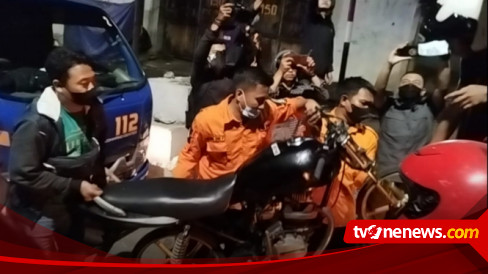 Kota Surabaya Darurat Gangster, Polisi Swiping Komunitas Club Motor Dan ...