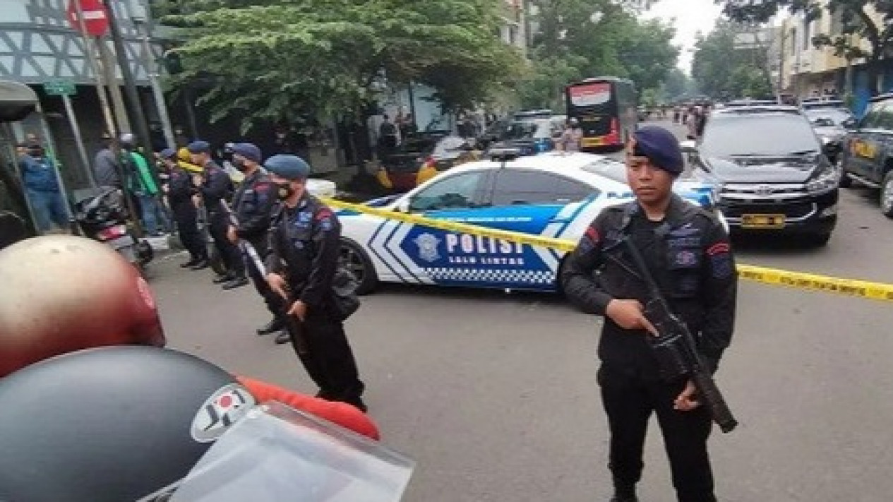 Anggota Polisi Alami Luka Hingga Tewas Akibat Ledakan Dugaan Bom Bunuh ...