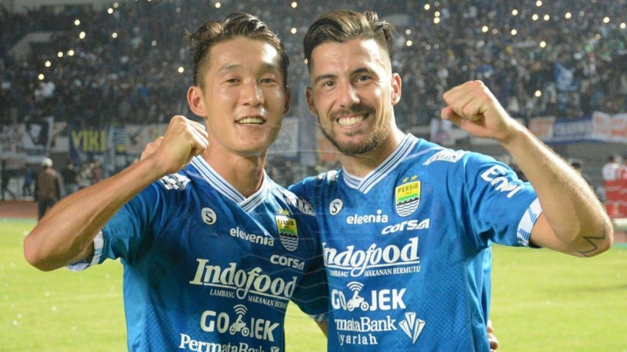 Lama Tidak Terdengar Kabarnya, Mantan Penyerang Persib Bandung Ini Resmi Bergabung dengan Barcelona
            - galeri foto