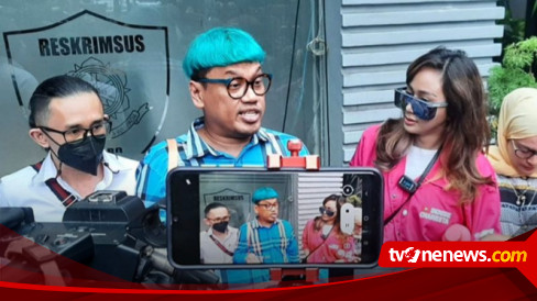 Artis Uya Kuya Dan Pengacara Kamaruddin Simanjuntak Komentar Pedas Di ...