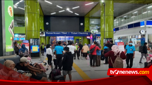 KAI Daop 1 Catat, Stasiun Gambir Jakarta Pusat Berangkatkan 12.000 Penumpang Lebih pada Hari Libur Natal