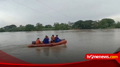 Cari Lansia Tenggelam Tim Sar Gabungan Di Gresik Sisir Aliran Sungai