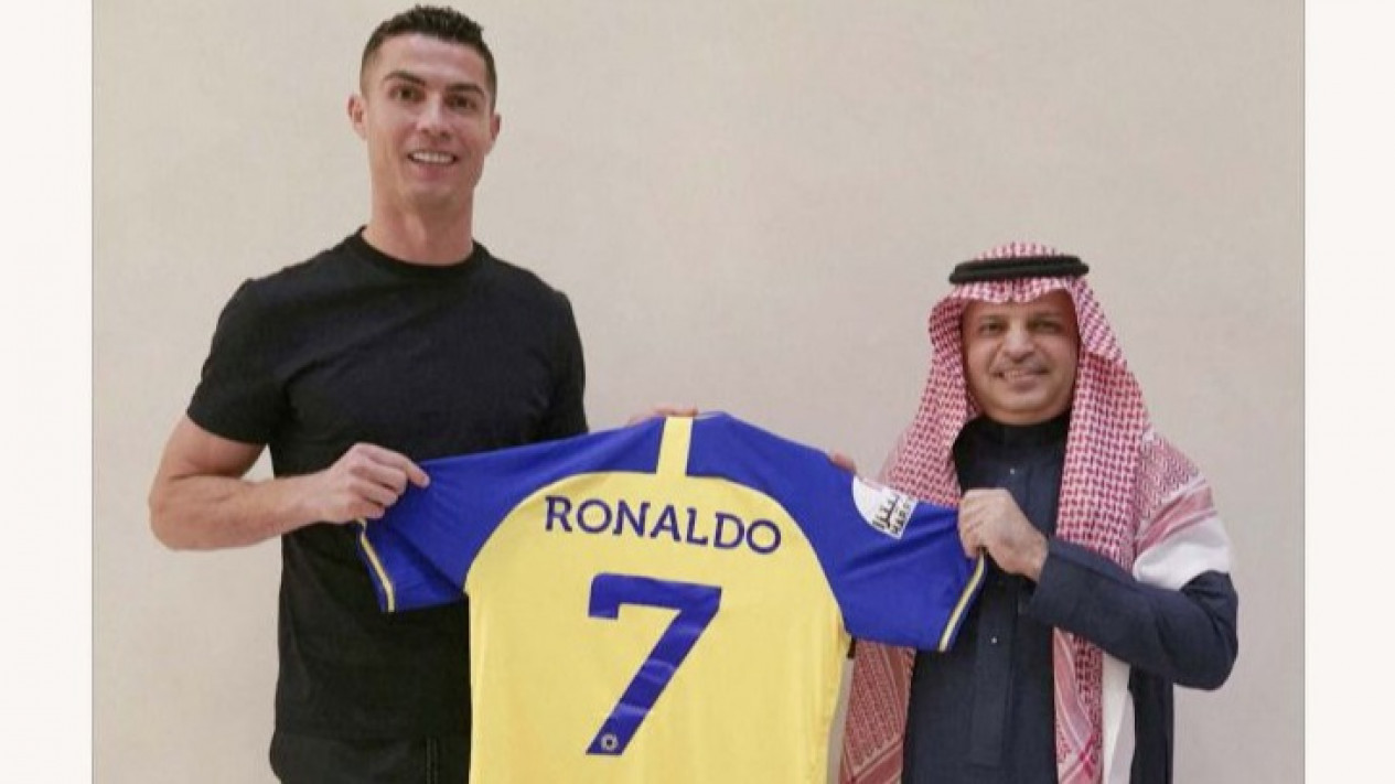 Ronaldo Tak Cukup Al Nassr Kembali Incar 2 Pemain Bintang Top Dunia Ini Bentuk Dream Team 6702