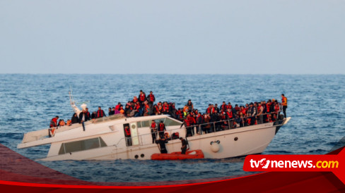 Aksi Heroik KRI Frans Kaisiepo-368, Satgas MTF TNI Evakuasi Korban Kapal Tenggelam di Laut Mediterania