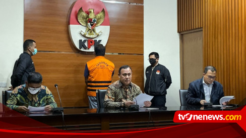 Akhirnya KPK Tahan Anggota Polri AKBP Bambang Kayun Dalam Kasus Suap ...