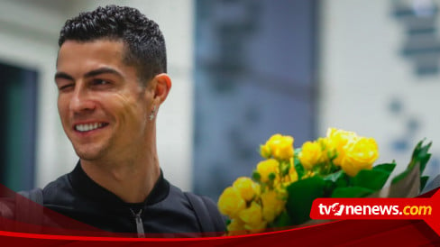 Bertemu Rekan Baru Di Al Nassr, Cristiano Ronaldo Ungkap Kata-kata ...