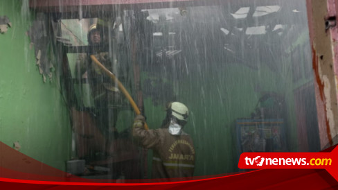 Rumah Di Bidara Cina Hangus Terbakar Gara Gara Gas Elpiji Bocor