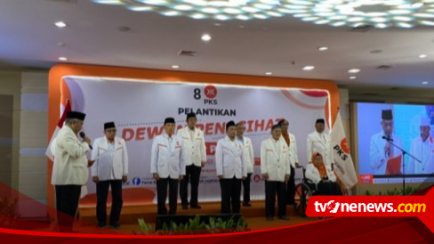 Ahmad Syaikhu Lantik 11 Dewan Penasihat PKS