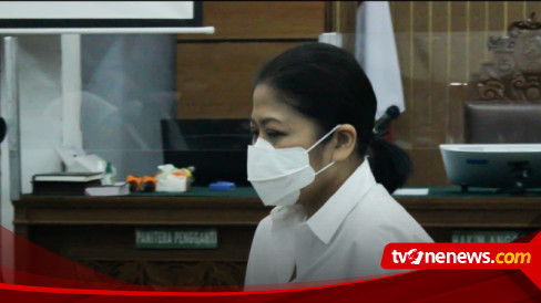 Putri Candrawathi Minta Dibebaskan Di Kasus Pembunuhan Brigadir Yoshua ...