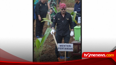 Mentan SYL dan Bupati Kediri Dorong Integrasi Kelapa Genjah, Jagung dan Kambing