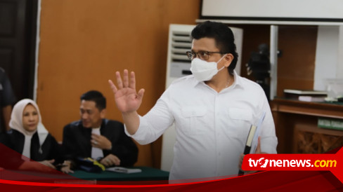 Gaya Rambut Sambo Jadi Sorotan Netizen Saat Divonis Hukuman Mati Di PN ...