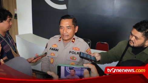 Yel – Yel Anggota Brimob Di Pengadilan Negeri Surabaya, Polrestabes ...