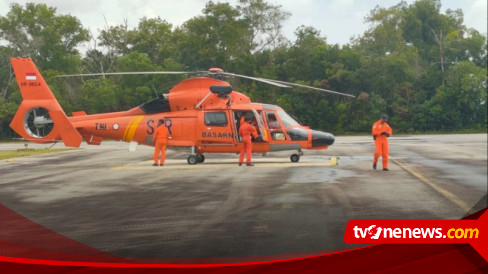 Foto-foto Helikopter Yang Membawa Kapolda Jambi Mendarat Darurat Di ...