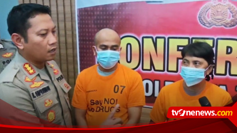 mucikari online garit jual 2 anaknya