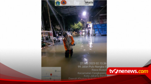 Bpbd Dki Jakarta Catat Sebanyak Rt Tergenang Hingga Pukul Wib