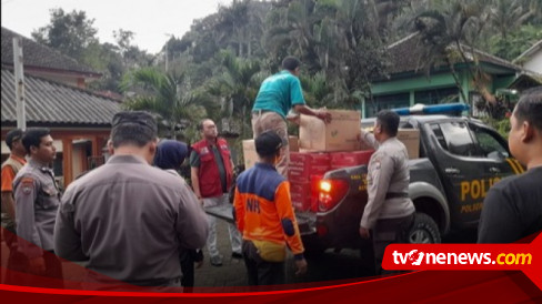 Kemensos Salurkan Bantuan Logistik Untuk Korban Bencana Banjir Pasuruan