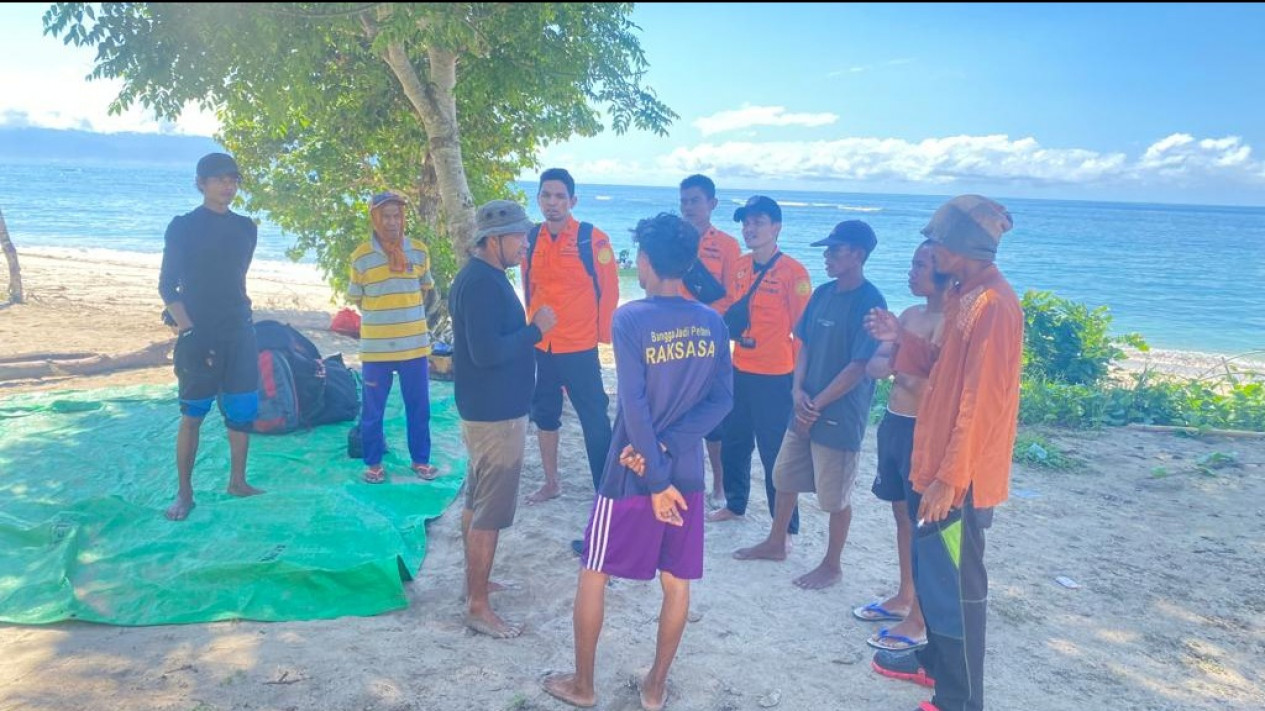 Cari Tali Pengikat Rumput Laut, Warga Dompu Dinyatakan Hilang di Perbukitan Sumbawa
            - galeri foto