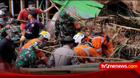 Masa Pencarian Korban Longsor Di Kecamatan Serasan Natuna Diperpanjang ...