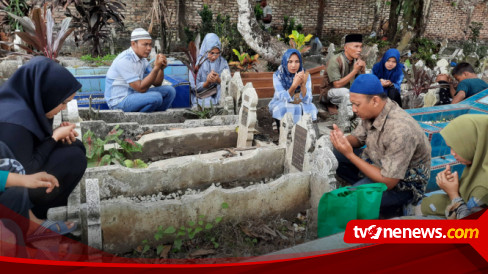 Warga Binjai Berbondong-bondong Lakukan Tradisi Ziarah Makam Sambut ...