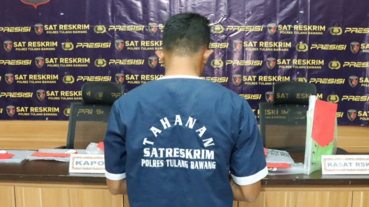 Begini Cara Suami Racuni Istri di Lampung Dapatkan Racun Potas
            - galeri foto