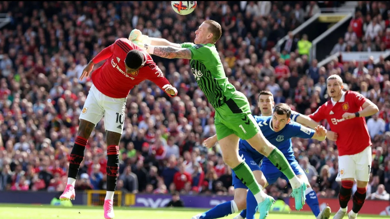 Manchester United Taklukan Everton Dengan Skor Akhir 2-0