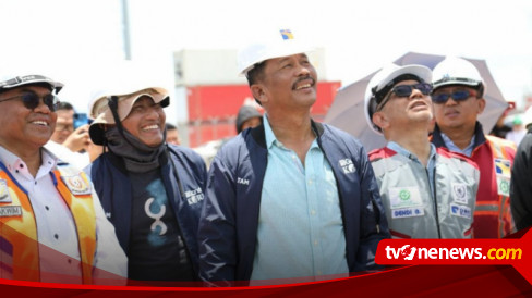 Pelabuhan Batu Ampar Semakin Modern, BP Batam Datangkan STS Crane