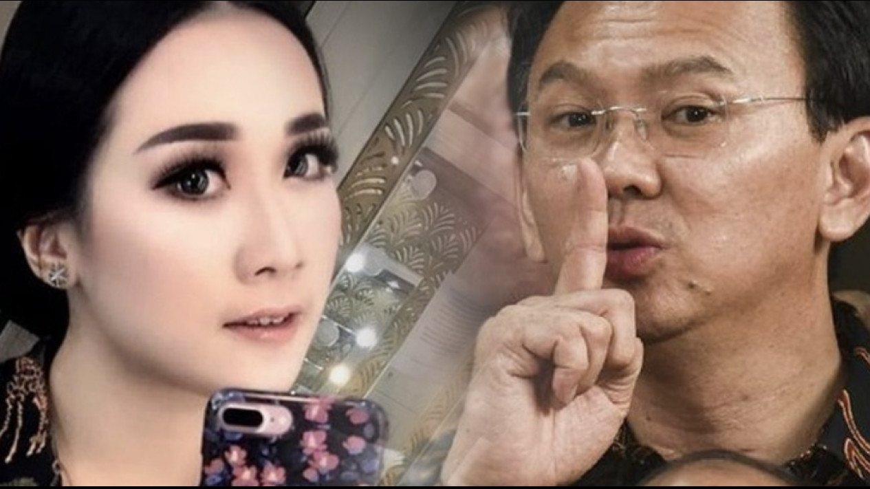 Romantis Tanpa Basa-Basi, Begini Cara Unik Ahok Melamar Puput Nastiti Devi untuk Jadi Istri
            - galeri foto