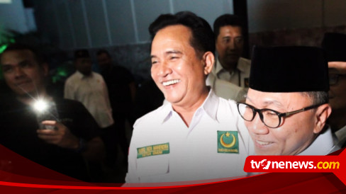 Sambangi Markas PAN, Yusril Ihza Mahendra dan Zulhas Bahas Capres-Cawapres