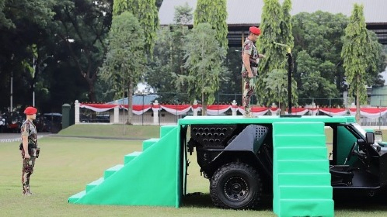 Upacara Sederhana HUT Kopassus ke-71 di Makopassus Cijantung
            - galeri foto