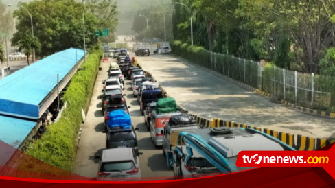 Pemudik Terus Meningkat Di Pelabuhan Bakauheni Pada H-3