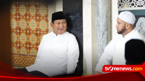 Prabowo Temui Habib Syech di Solo, Ini Pesan Sang Habib