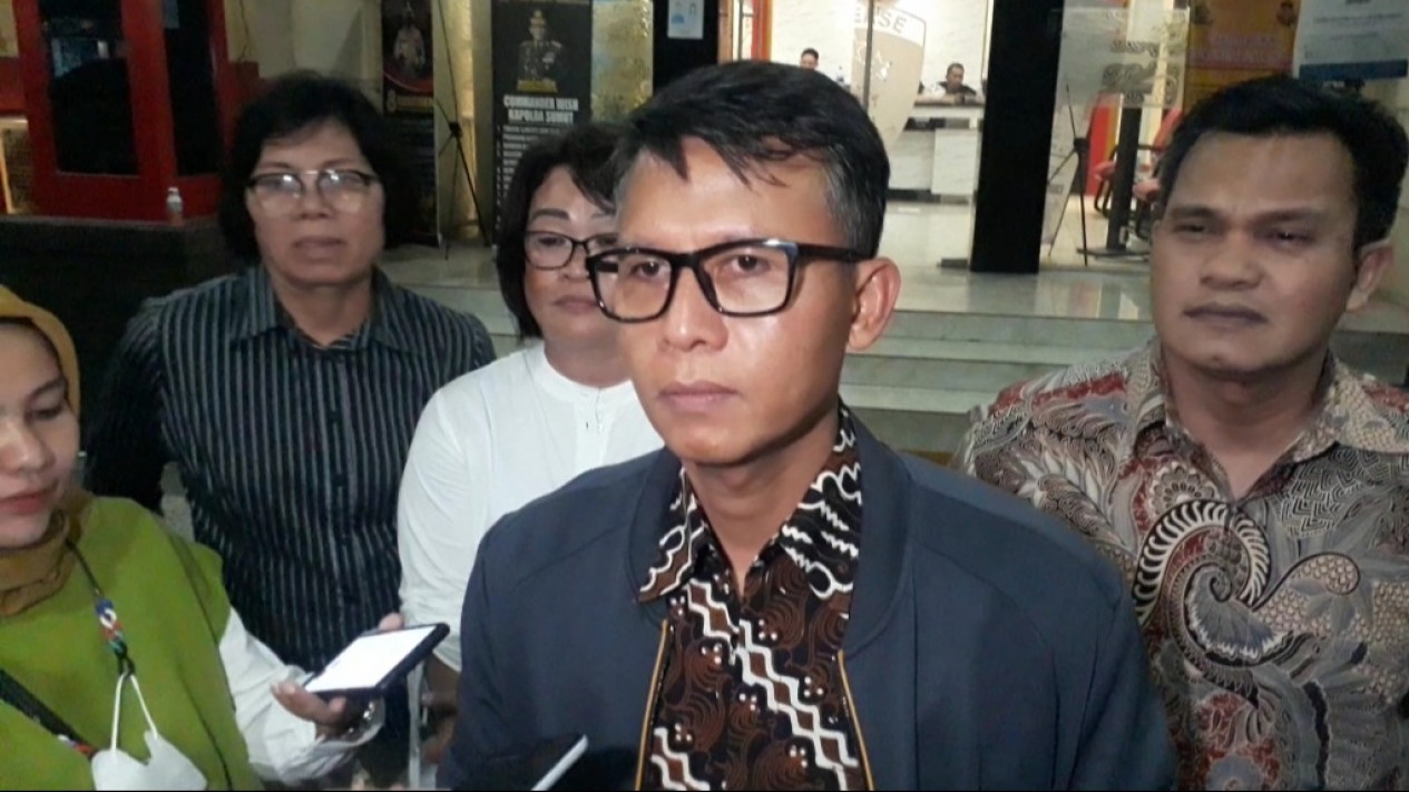 Babak Baru Kasus AKBP Achiruddin Hasibuan: Arya Hasibuan Diperiksa Penyidik & Raja Siregar Dipastikan Masuk Agenda Pemeriksaan di Poldasu
            - galeri foto