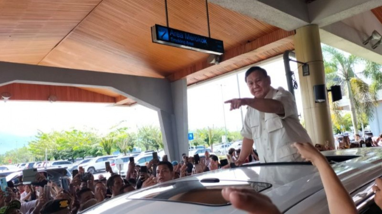 Temu Kader Gerindra di Sumbar, Ini Pesan Prabowo Subianto: Partai Bukan Bus Damri!
            - galeri foto