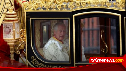 Momen Detik-detik Prosesi Raja Charles III Diangkat jadi Raja