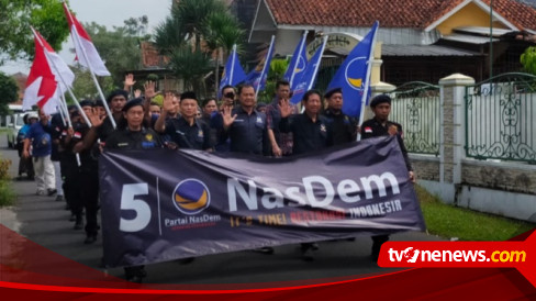 Partai Nasdem Kota Tasikmalaya "Long March" Daftarkan 45 Bacaleg