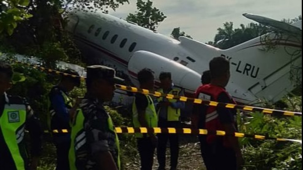 KNKT Mulai Selidiki Penyebab Pesawat Tergelincir di Morowali
            - galeri foto